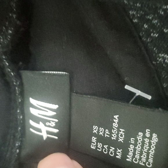 H&M Funnel-collar Sweatshirt Men's - Picture 7 of 7